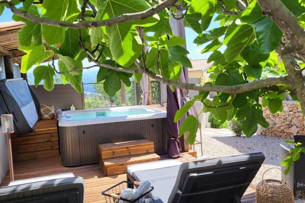 L'Antre Deux Pierres, Romantisme, Jacuzzi Exterieur, Plateau Dinatoire Bouyon Zewnętrze zdjęcie
